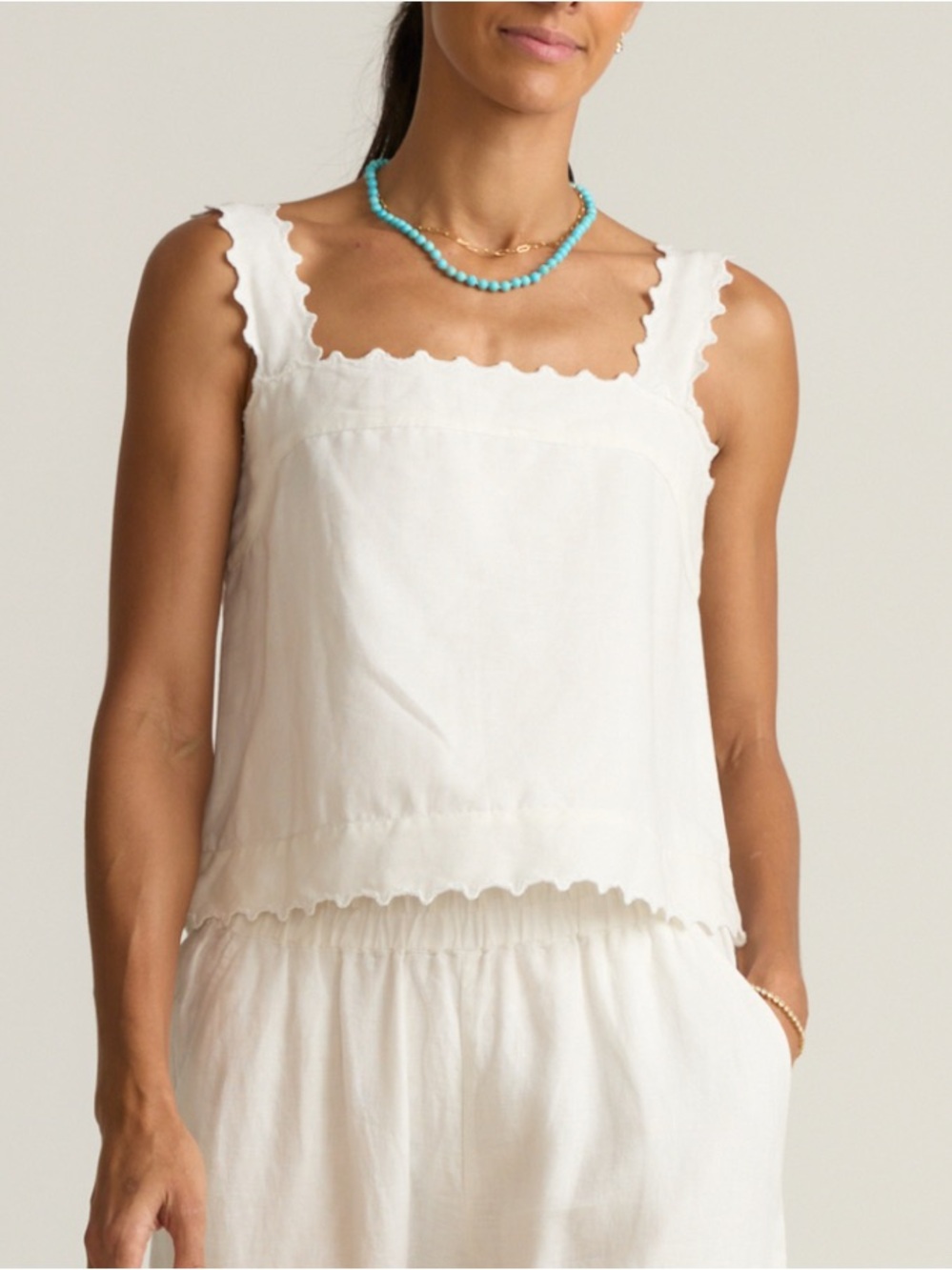 NWT Minnow White Scallop Trim Linen Tank Top XS